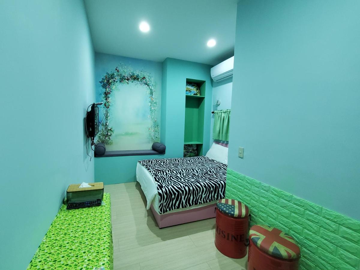 芽哦小窩ya Oh Rooms Нанган Екстер'єр фото
